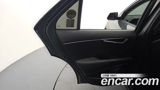 Kia Niro The All New Niro — Фото автомобиля 14