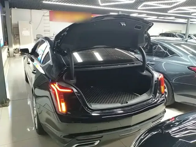 Cadillac CT5 — Фото автомобиля 18