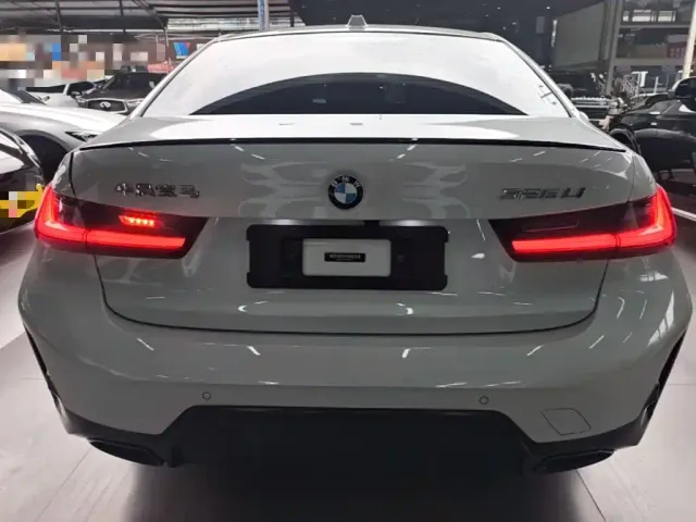 BMW 3 Series — Фото автомобиля 5
