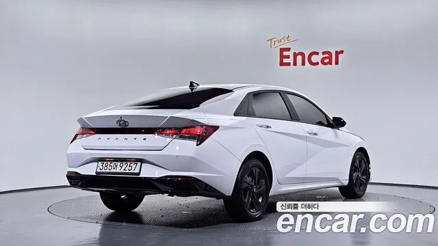 Hyundai AVANTE Avante (CN7) — Фото автомобиля 2