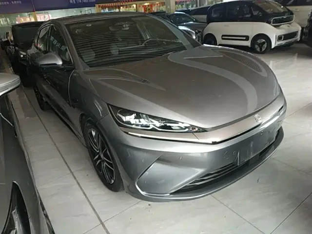 BYD Qin L — Фото автомобиля 3