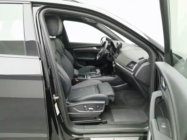 Audi Q5L — Фото автомобиля 23