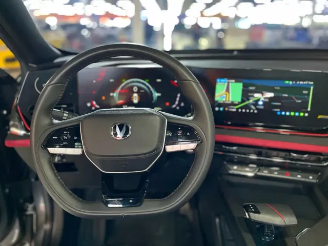 Changan X5 Plus — Фото автомобиля 13