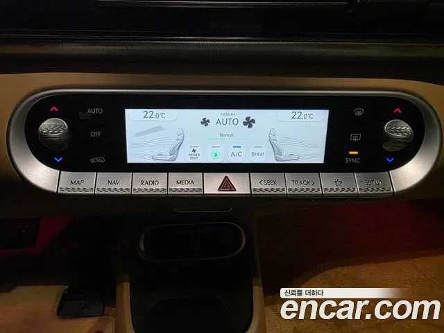 Genesis GV60 — Фото автомобиля 9