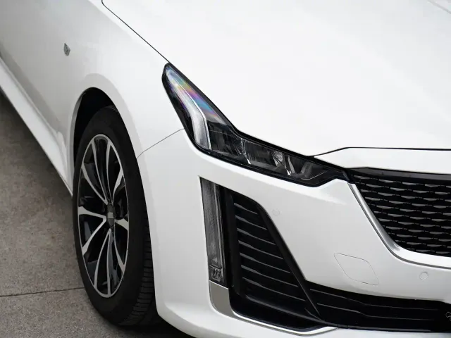 Cadillac CT5 — Фото автомобиля 14