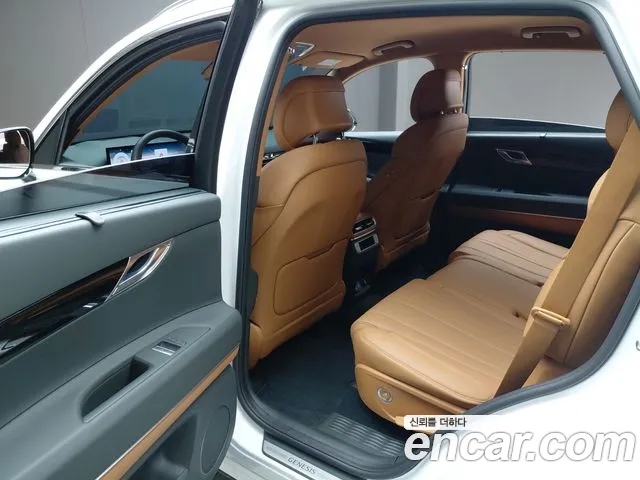 Genesis GV80 2.5T Бензин 2WD — Фото автомобиля 12