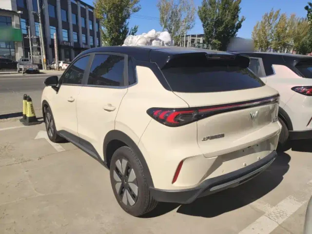 Wuling Bingo S — Фото автомобиля 4