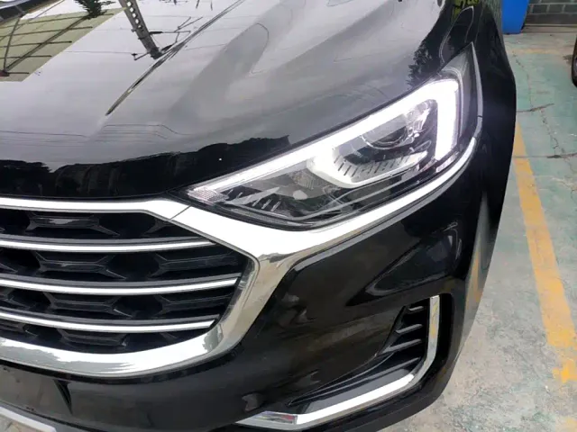 Ford Edge — Фото автомобиля 23