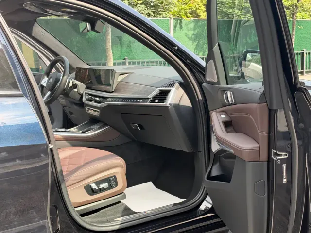 BMW X5 — Фото автомобиля 7