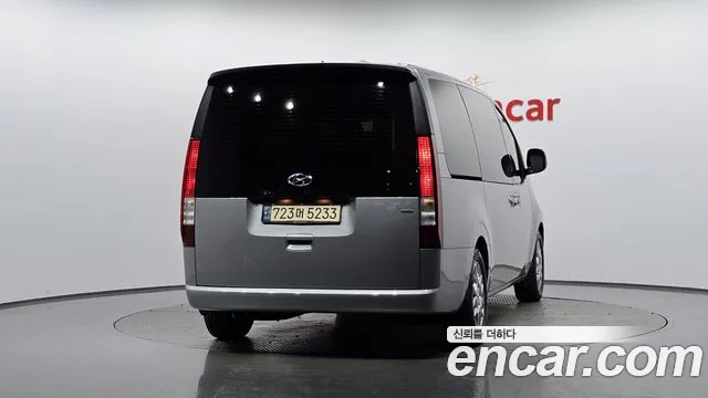 Hyundai Staria Staria 4WD Подъёмник для коляски/Slope — Фото автомобиля 4