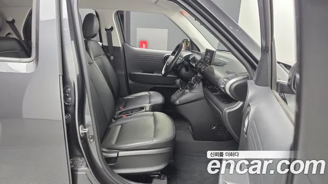 Hyundai Casper — Фото автомобиля 11