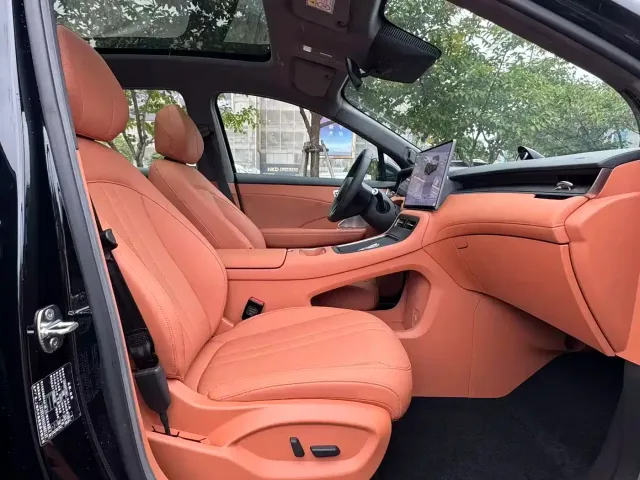 Shangjie SUV — Фото автомобиля 13