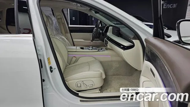 Genesis G90 Бензин 3.5 турбо AWD — Фото автомобиля 26