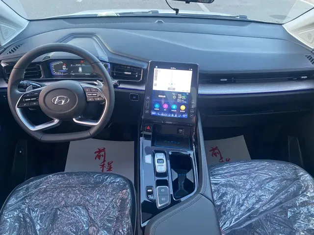 Hyundai Custo — Фото автомобиля 7