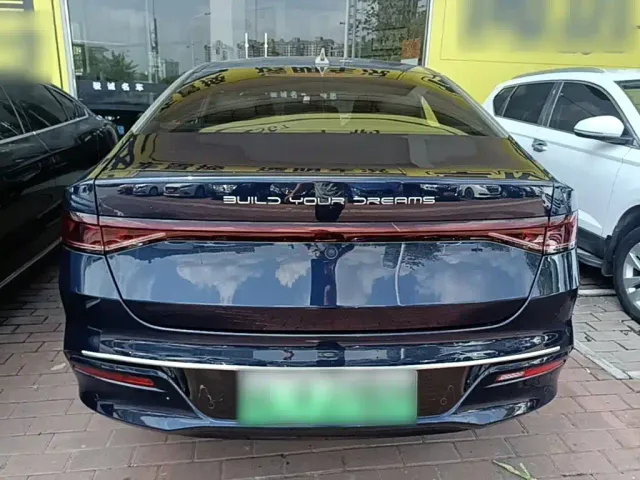 BYD Qin PLUS — Фото автомобиля 5