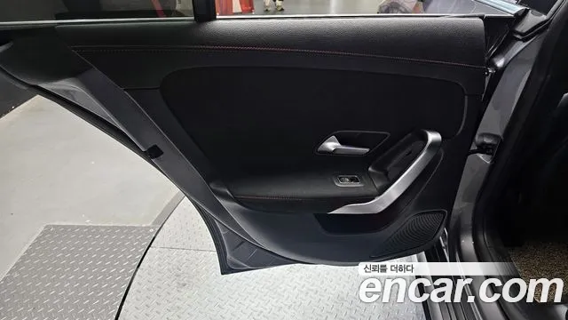 Mercedes-Benz CLA-Class — Фото автомобиля 25