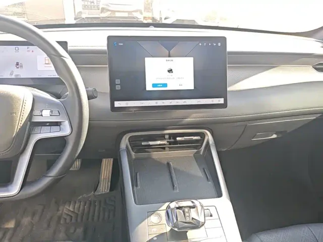 BYD Qin PLUS — Фото автомобиля 12