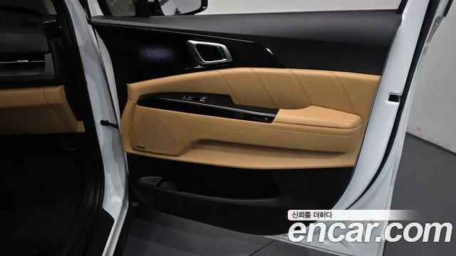 Kia Carnival 4th Gen — Фото автомобиля 14