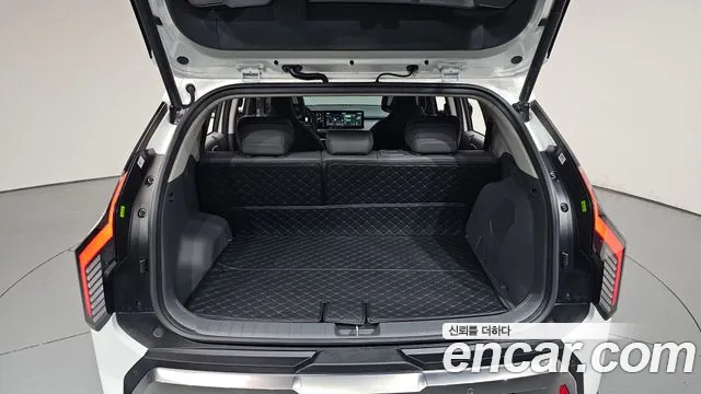 Kia EV3 — Фото автомобиля 26