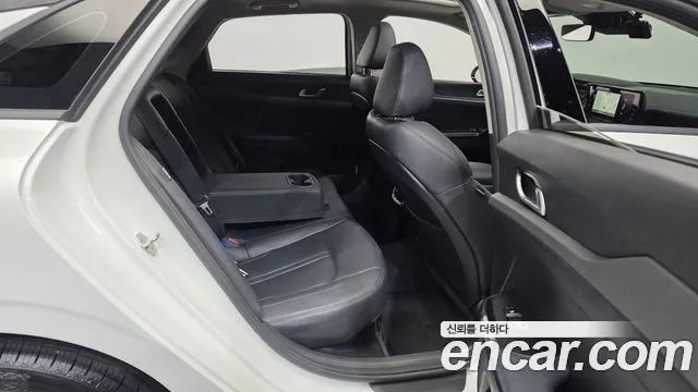 Kia K5 Prestige — Фото автомобиля 12