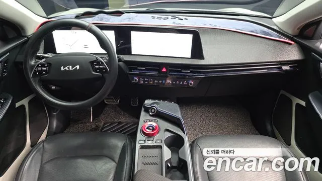 Kia EV6 — Фото автомобиля 7