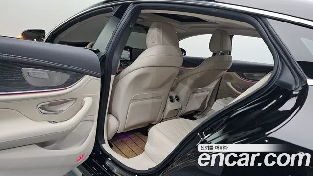 Mercedes-Benz AMG GT 4 двери 43 4MATIC+ — Фото автомобиля 11