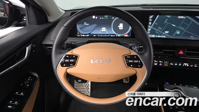 Kia EV6 — Фото автомобиля 12