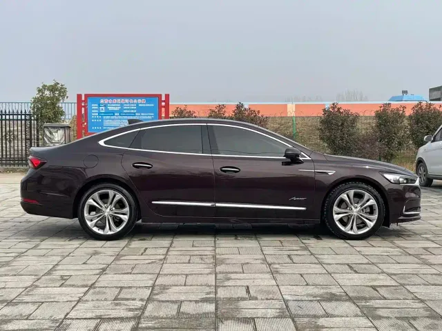 Buick LaCrosse — Фото автомобиля 7
