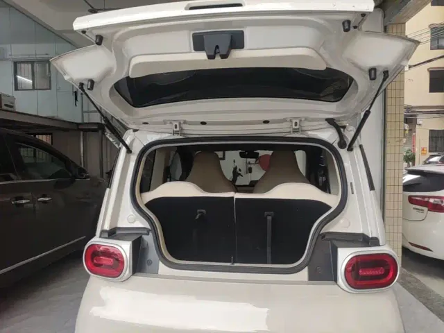 Wuling Hongguang Mini EV — Фото автомобиля 18