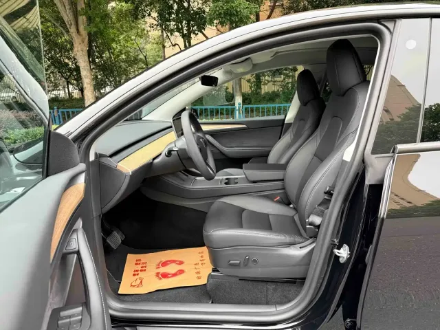 Tesla Model Y 2022 Facelift Rear-Wheel Drive Version — Фото автомобиля 7