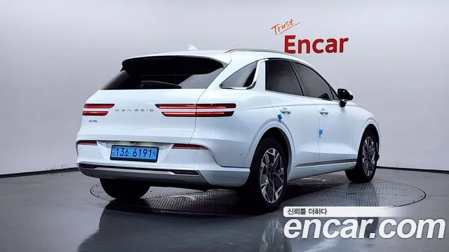 Genesis GV70 Electrified GV70 — Фото автомобиля 2
