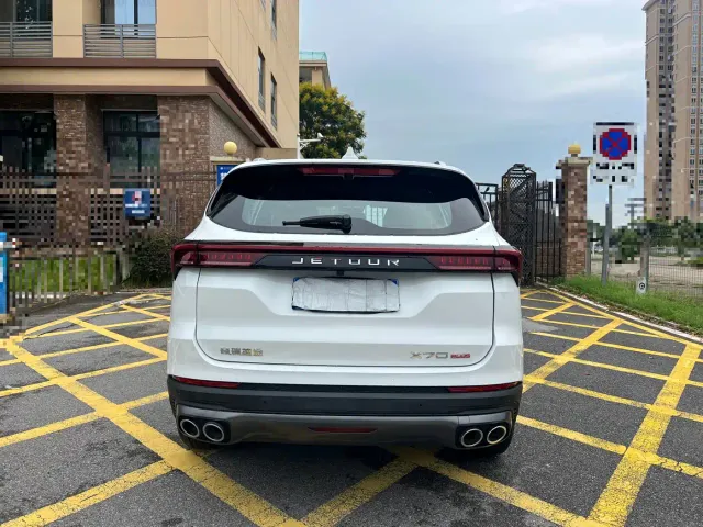 Jetour X70 Plus — Фото автомобиля 16