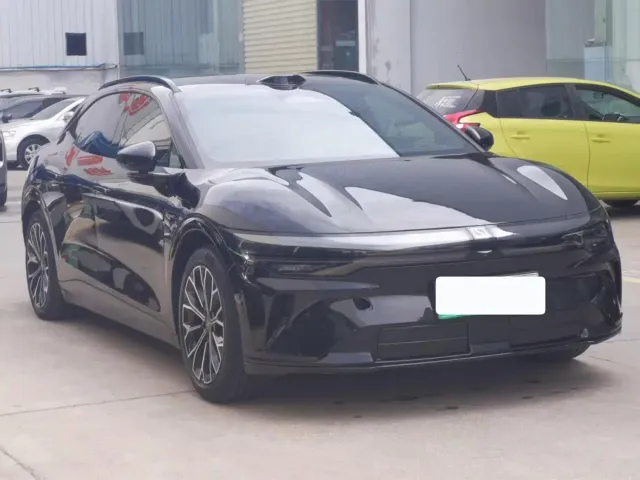 Zeekr 007 GT — Фото автомобиля 3