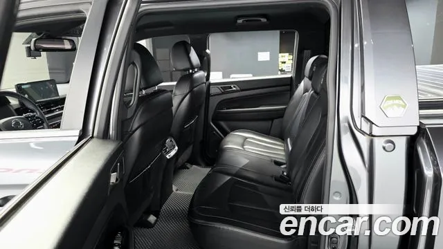 KG_Mobility_Ssangyong Rexton Новый Rexton Sport Khan Дизель 2.2 4WD — Фото автомобиля 5