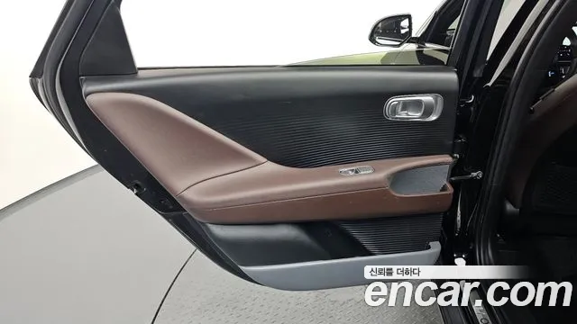 Hyundai Ioniq6 — Фото автомобиля 24