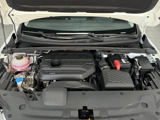 Geely Emgrand S — Фото автомобиля 21