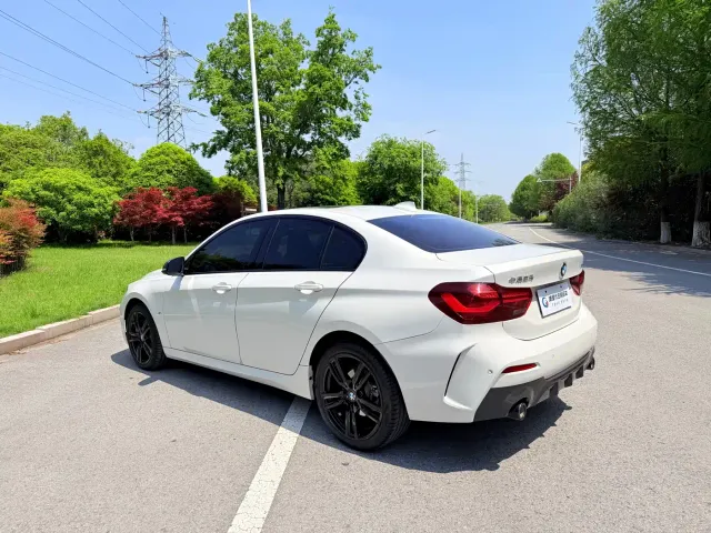 BMW 1 Series — Фото автомобиля 8