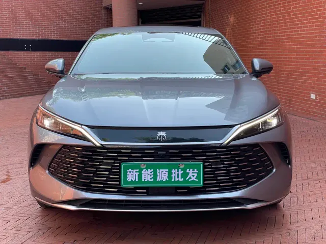 BYD Qin L — Фото автомобиля 2