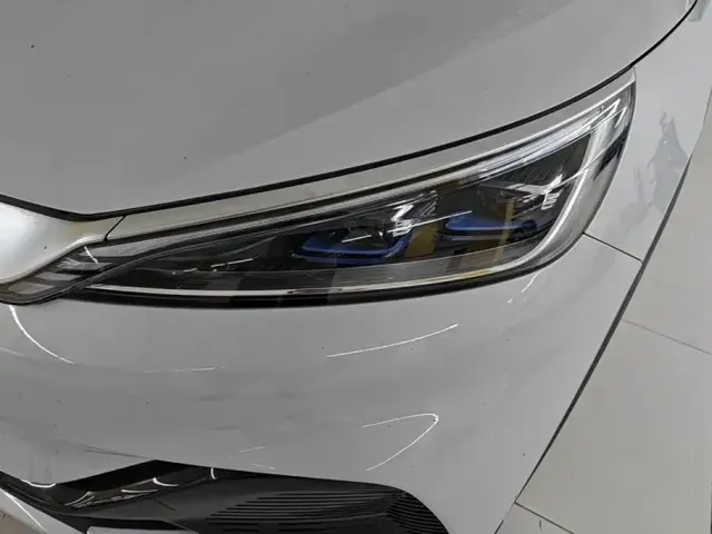 BYD Yuan PLUS — Фото автомобиля 5