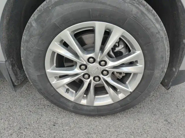 Cadillac XT5 — Фото автомобиля 24