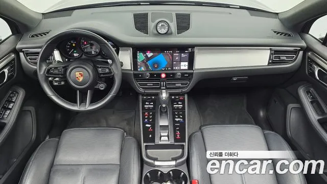 Porsche Macan — Фото автомобиля 5