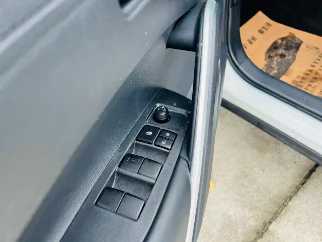 Toyota Frontlander — Фото автомобиля 15