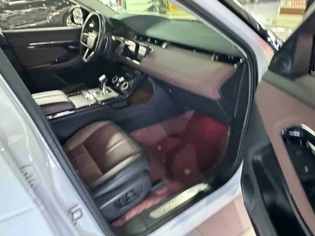 Land Rover Range Rover Evoque — Фото автомобиля 7