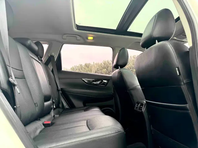 Nissan X-Trail — Фото автомобиля 12