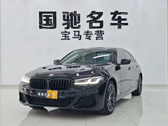 Фотография автомобиля — BMW 5 Series