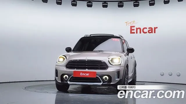 Mini Countryman — Фото автомобиля 3