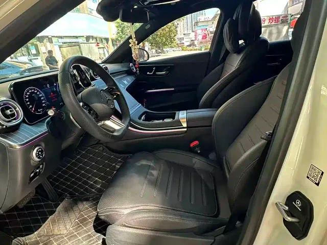 Mercedes-Benz C-Class — Фото автомобиля 5