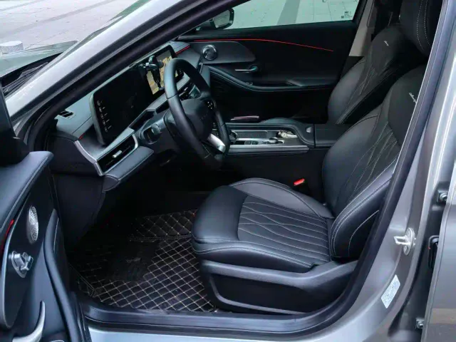 Chery Arrizo 8 2025 Model 1.6T DCT Smart — Фото автомобиля 4