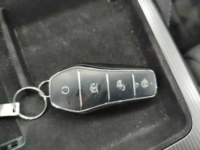 BYD Song L DM-i — Фото автомобиля 8