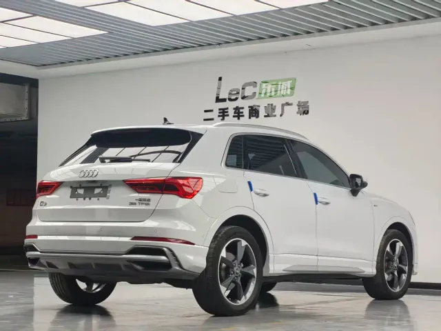 Audi Q3 — Фото автомобиля 6